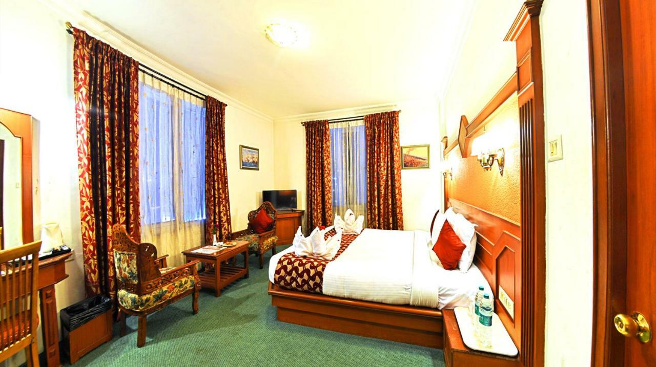 Hotel Welbeck Residency Ooty Buitenkant foto